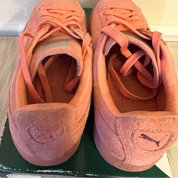 PUMA Suede Classics Salmon Color Suede Classic Mono (desert flower) Sz 8 women - Picture 12 of 13